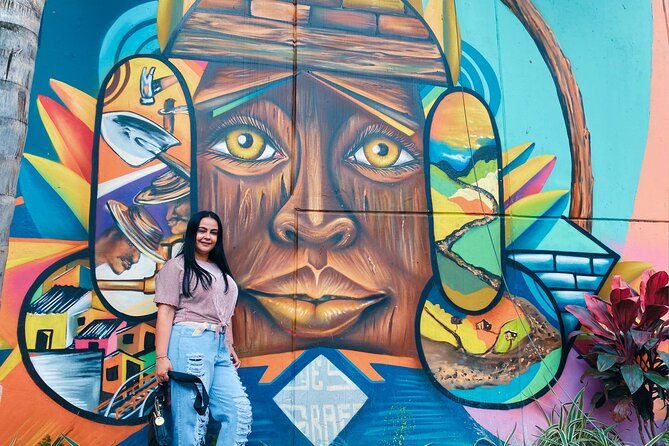 Downtown Medellin, Pueblito Paisa, and Comuna 13 Private Tour - Inclusions