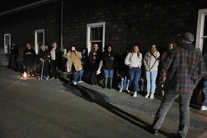 Downtown Mystic Ghost Tour - Themes in Visitor Reviews