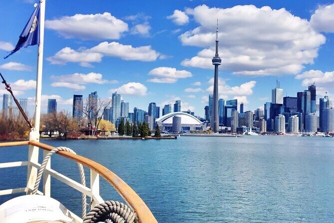 Downtown Toronto Walking Tour and Optional Harbour Cruise - Key Points  
