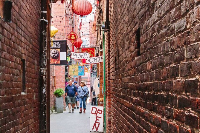 Downtown Victoria's Historical Heart: A Self-Guided Walking Tour - Tour Features