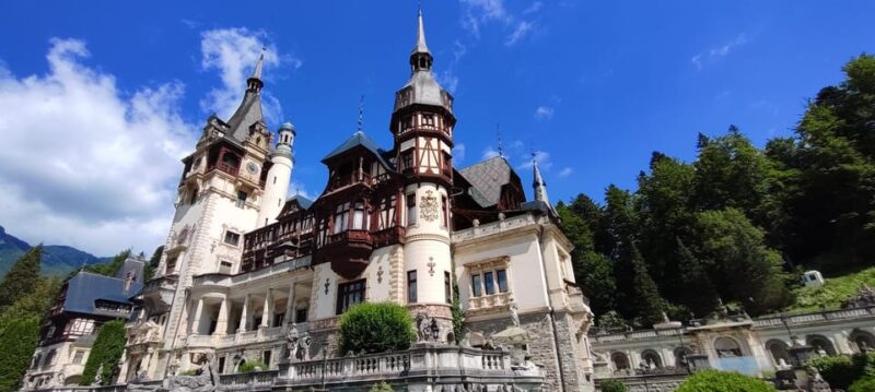 Dracula Castle, Peles Castle and Brasov Private Day Tour - Itinerary Breakdown