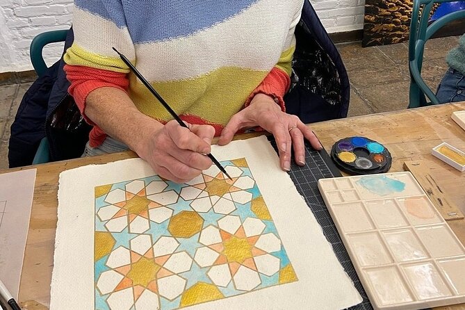 Drawing and Painting Class of Alhambra in Granada - Creating Personal Artwork