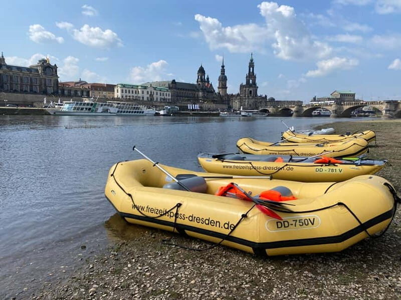 Dresden: Boat tour  in a rubber dinghy from Heidenau to Dresden - Who Will Love This Tour?