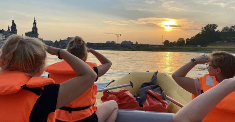 Dresden: Bootstour mit dem Schlauchboot Loschwitz - Radebeul - Key Points