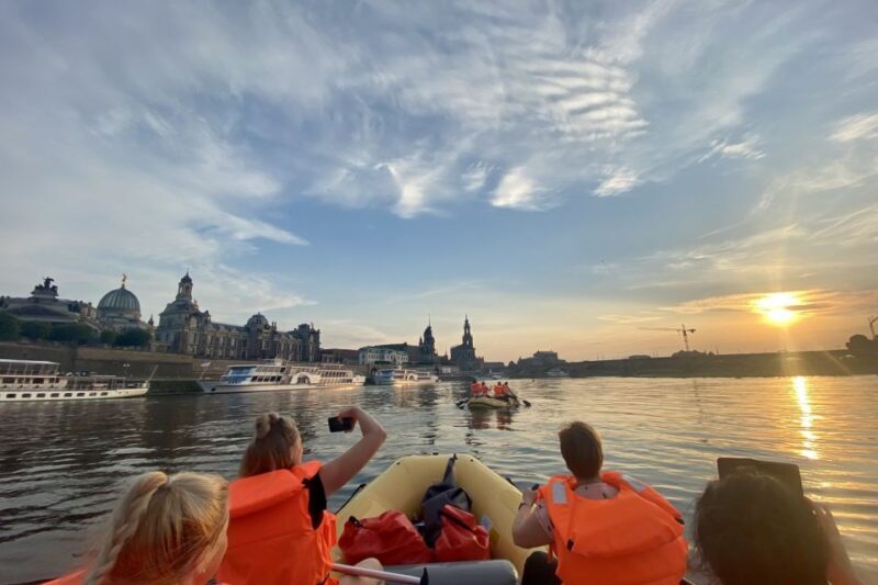 Dresden: Bootstour mit dem Schlauchboot Loschwitz - Radebeul - The Sum Up