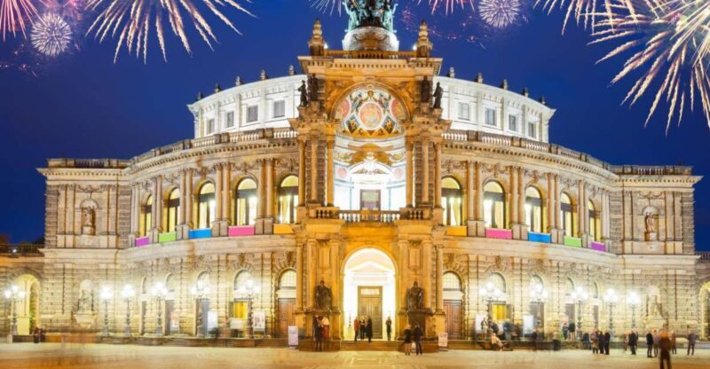Dresden: Christmas Market Magic Walking Tour with a Local - Authenticity and Guide Expertise