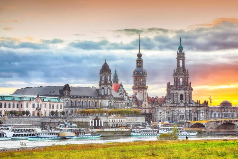 Dresden: Insta-Perfect Walk With a Local - What to Expect