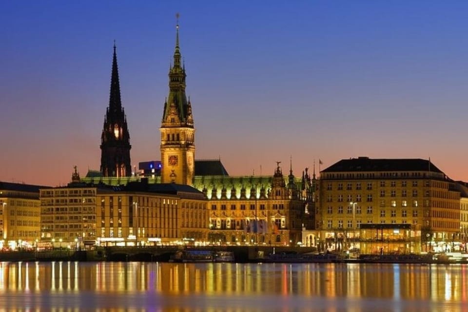 Dresden Must-See Attractions Walking Tour With A Pro Guide - Exploring Dresden’s Historic Core