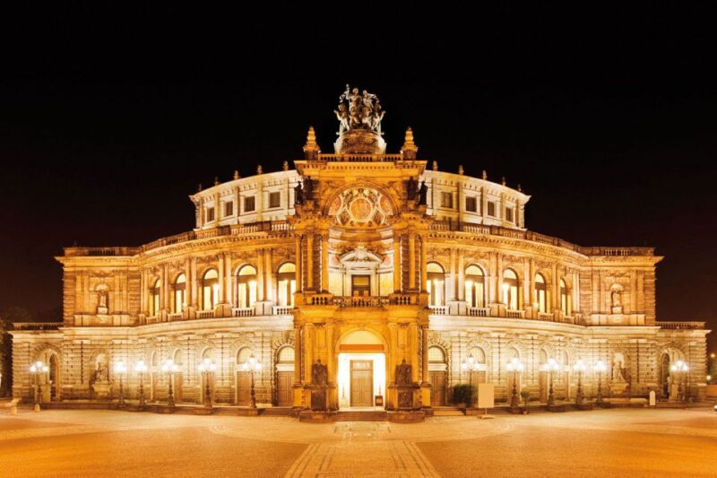 Dresden: Semperoper Tickets and Guided Tour - Tour Duration and Schedule