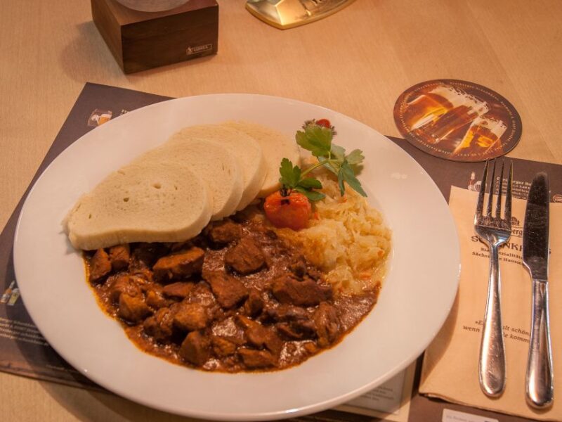 Dresden: Walking Tour With a Night Watchman and Meal - Customer Reviews and Ratings