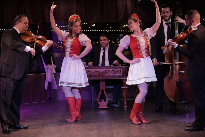 Drinks and Folklore Show Cruise in Budapest - Arrival and Departure Times