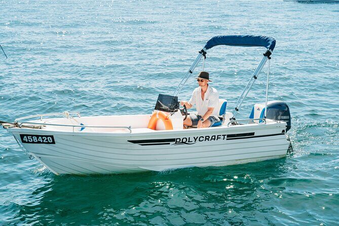 Drive Yourself Boat Hire in Sydney Harbour - Key Points