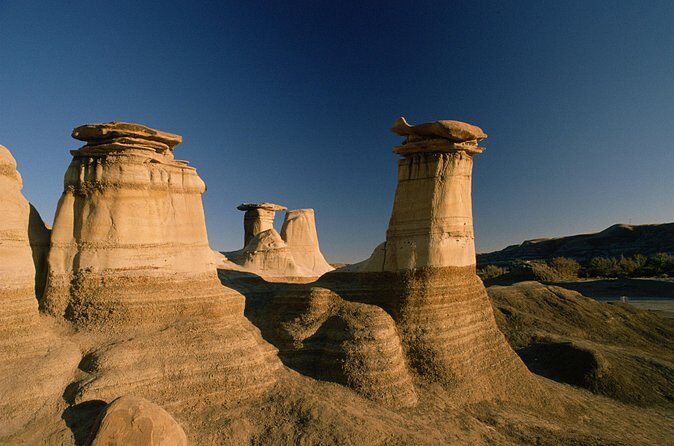 Drumheller and Badlands Full-Day Tour with a Small Group - Reviews and Real Experiences