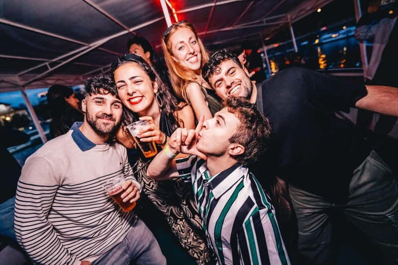 Drunken Monkey Prague Boat Party Open Bar to Duplex Club - FAQ