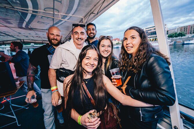Drunken Monkey Prague Boat Party w/ 2hr Open Bar to Duplex Club - Authentic Feedback from Travelers