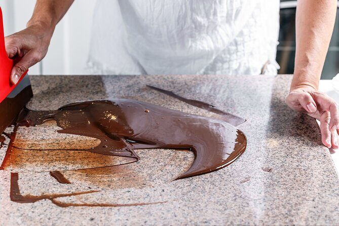 Dubai Chocolate Making Class With Local Chef in Toronto - What to Expect from the Dubai-inspired Chocolate Class
