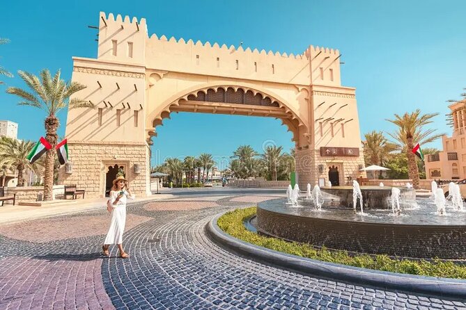 Dubai City Sightseeing Tour in 4x4 Private Vehicle - Zabeel Palace