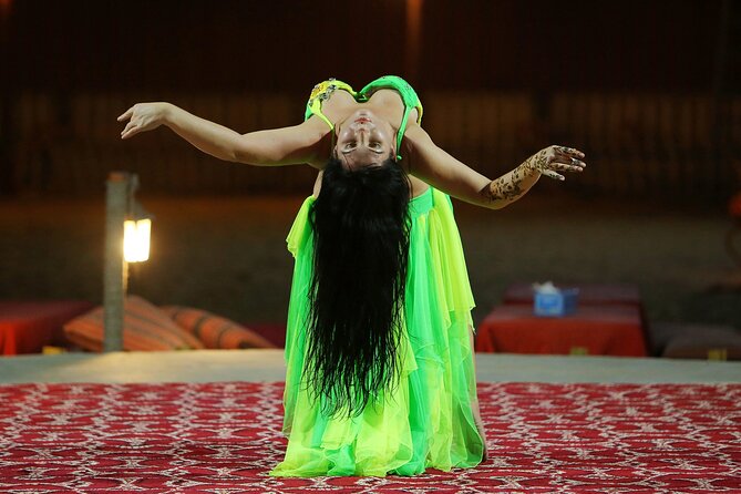 Dubai Desert Safari With Belly Dance, Fire Show and Tanura Show-The Full Package - Logistics and Accessibility