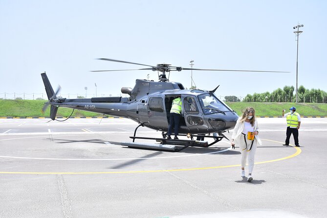 Dubai Helicopter Tour: Experience Dubai's Iconic Landmarks - Meeting Points and Accessibility