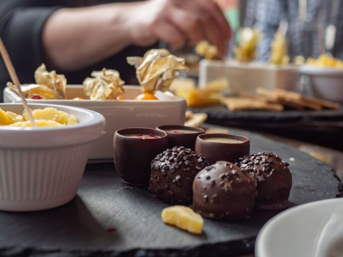 Dublin: 2-Hour Premium Whiskey and Food Tasting Tour - What to Expect