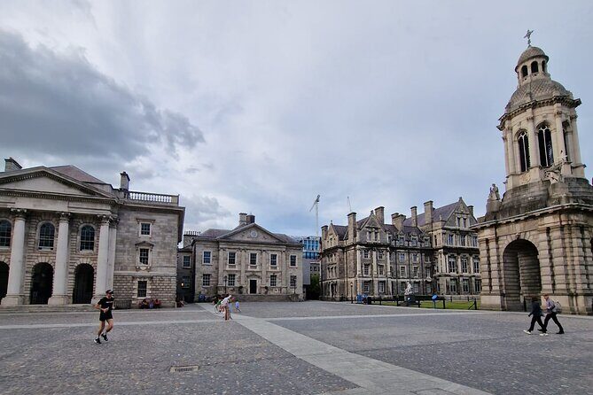 Dublin Express Private Guided Walking Tour - The Itinerary: A Closer Look at Each Stop