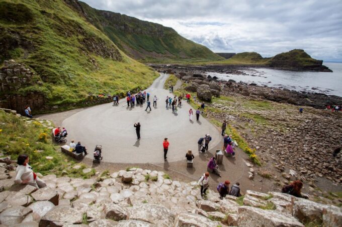 Dublin: Giants Causeway & Glens of Antrim Day Tour - Customer Reviews