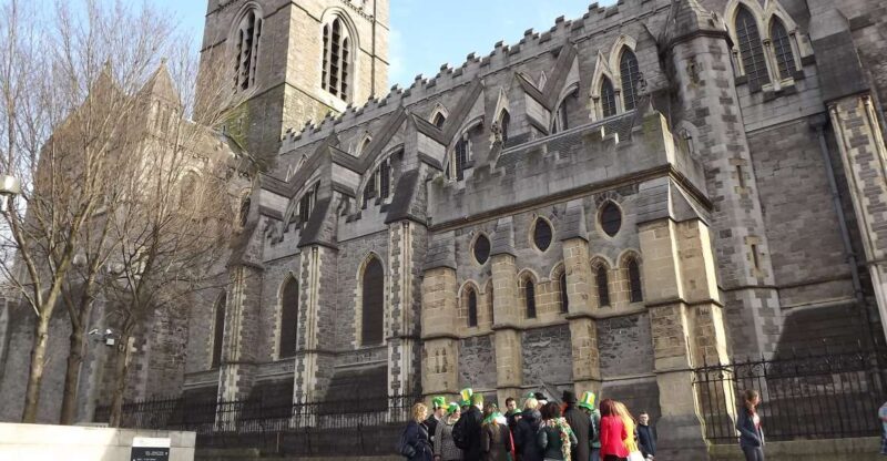 Dublin: Highlights and Hidden Corners Walking Tour - A Detailed Breakdown of the Itinerary