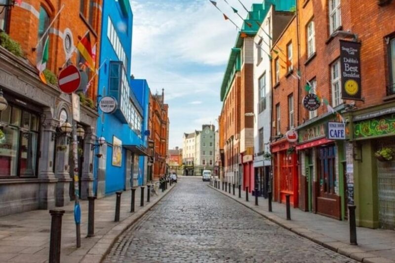 Dublin: Highlights and Hidden Gems Walking Tour - Wall of Fame