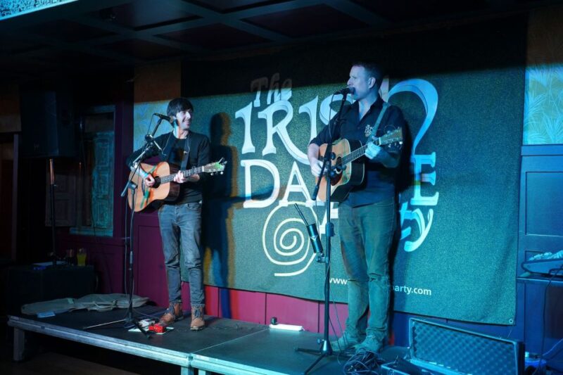 Dublin: Irish Music and Dance Show With Dance Lesson - Good To Know