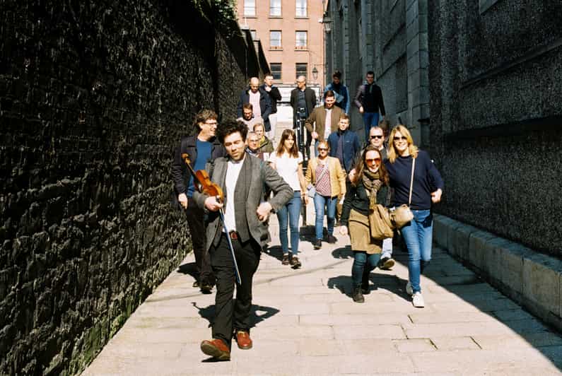 Dublin: Irish Music Walking Tour with Live Performance - Key Points