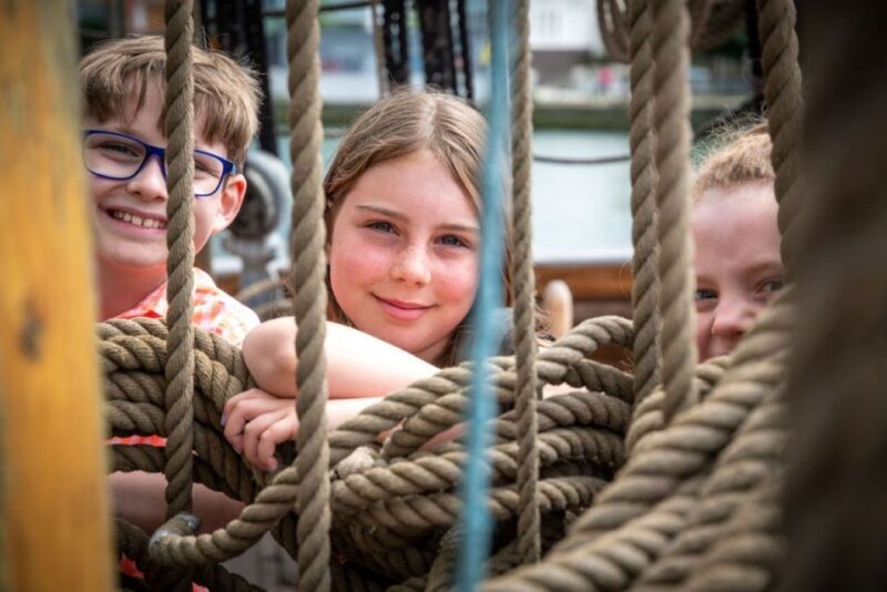 Dublin: Jeanie Johnston Tall Ship Irish Famine History Tour - FAQ