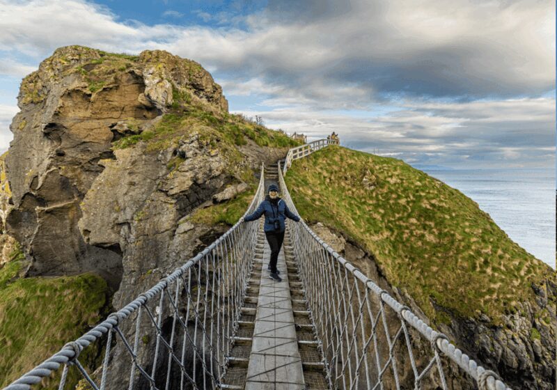 Dublin: Private Luxury Tour to Belfast and Giant's Causeway. - Who Should Consider This Tour?