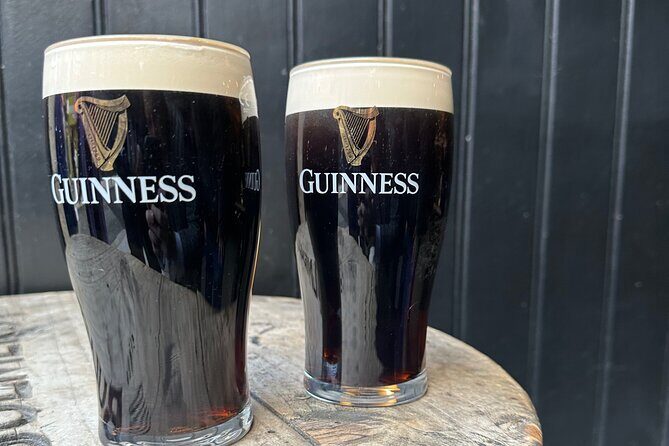 Dublin Pub Tour: Guinness Perfect Pour, Whiskey, Music and More - Key Points