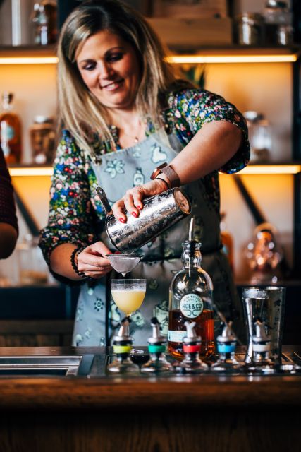 Dublin: Roe and Co Distillery Cocktail Workshop Experience - Workshop Options