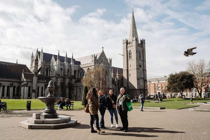 Dublin: Trinity College, Castle, Guinness and Whiskey Tour - Key Points