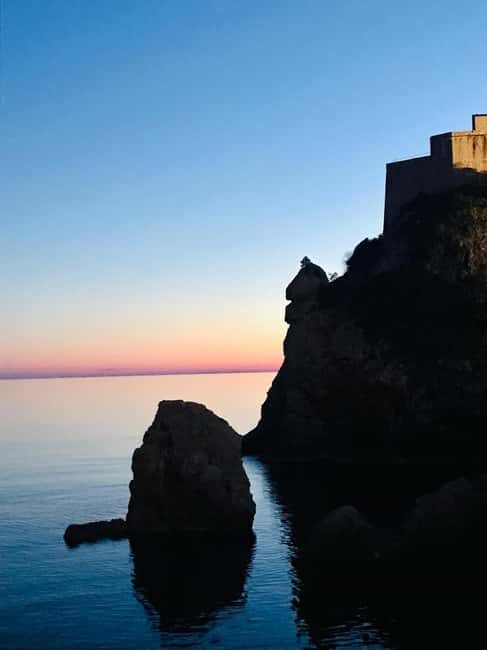 Dubrovnik: 1 Hour Sunset Cruise Around Old City Dubrovnik - FAQ