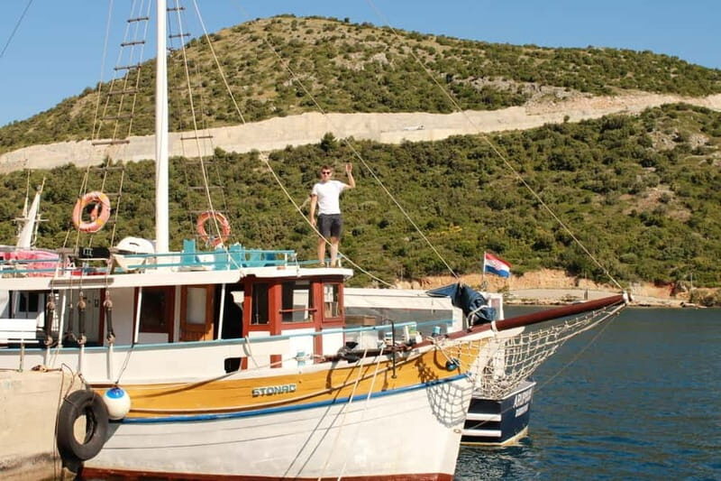Dubrovnik: 3 Islands Tour w/ Drinks; Optional Lunch Onboard - What’s Included and What’s Not