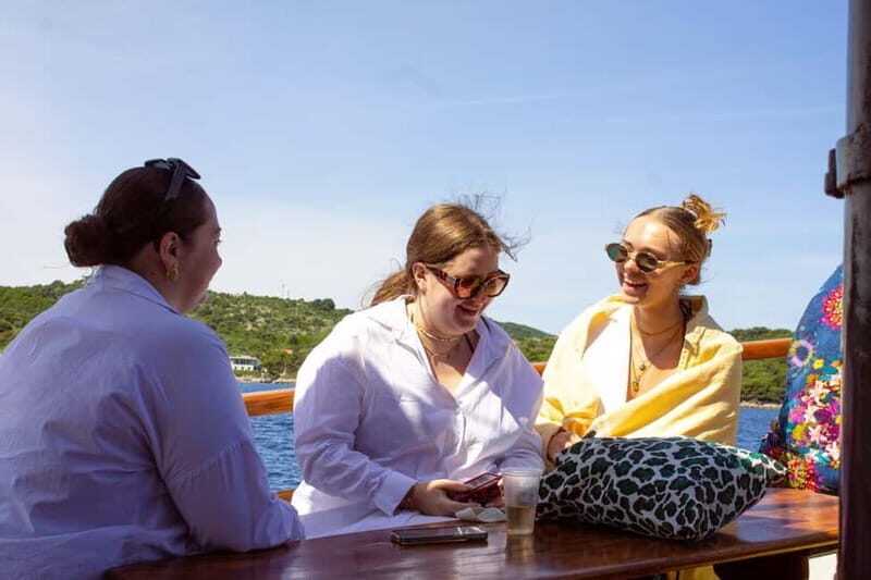 Dubrovnik: 6 hours Blue cave & Elaphiti with optional lunch - Key Points