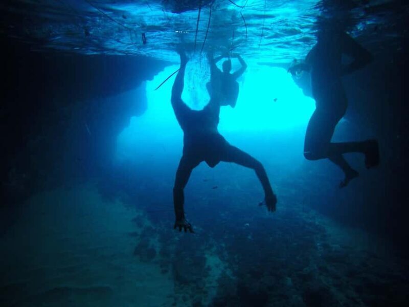Dubrovnik: Blue Cave and Green Caves Boat Tour from Old City - Authenticity and Comfort