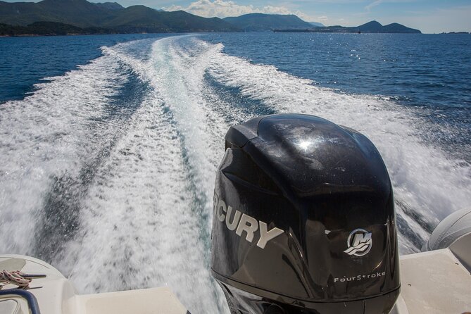 Dubrovnik Boat Rental All Included, Amazing MASTER 660, 200HP! - Onboard Amenities and Experience