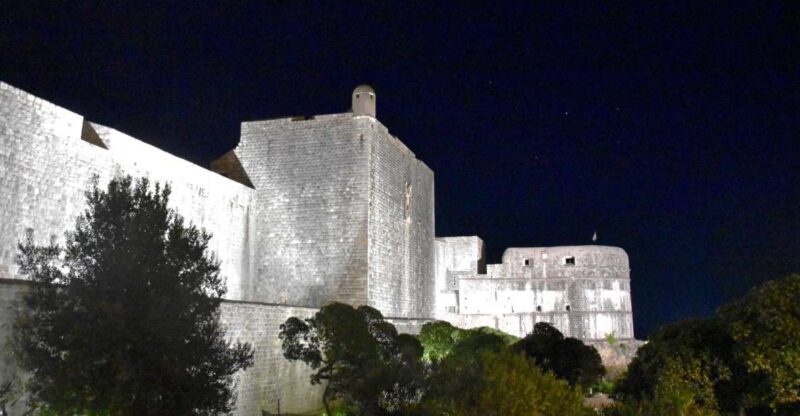 Dubrovnik By Night Walking Tour - Key Points