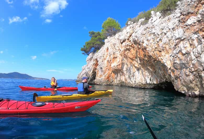 Dubrovnik: Cave & Islands Ferry, Kayak, and Snorkel Tour - Itinerary and Activities