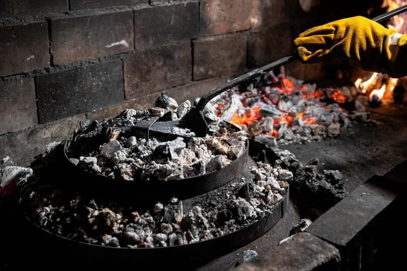 Dubrovnik: Croatian family style peka dining - What to Expect from the Dubrovnik Peka Dinner Experience