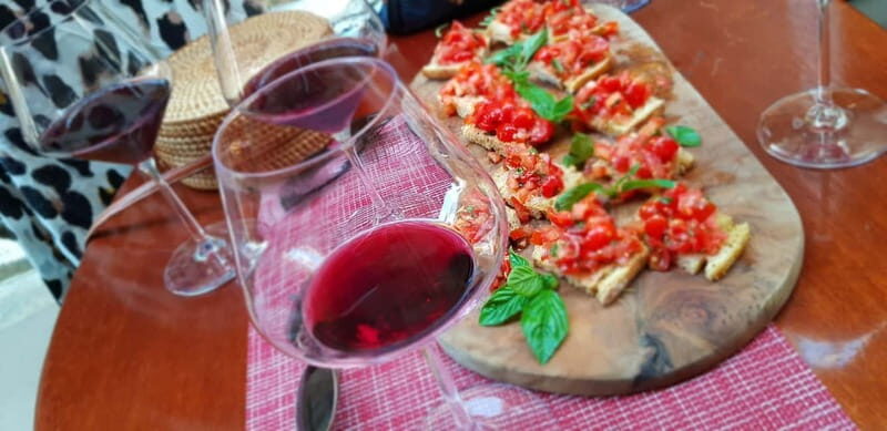 Dubrovnik: Croatian Food, Wine & Old Town Highlights Tour - Practical Tips