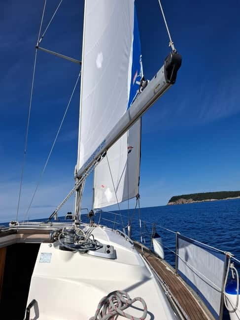 Dubrovnik :Full day private tour to Elafity island&Blue cave - An In-Depth Look at the Dubrovnik Sailing Yacht Tour