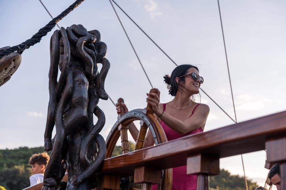 Dubrovnik: Galleon Sunset Cruise with a Live Guide & Drink - Frequently Asked Questions