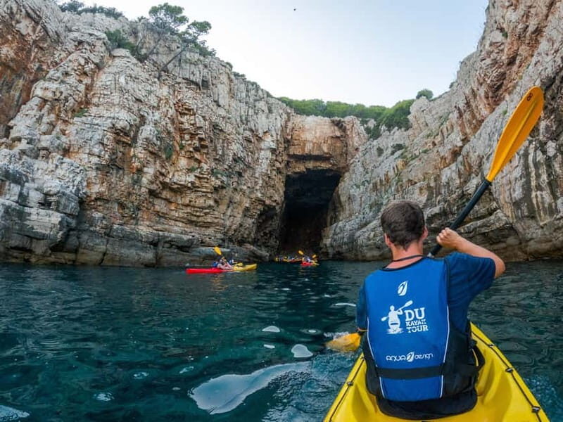 Dubrovnik: Guided Sunset Sea Kayaking Tour with Wine - Pricing and Value