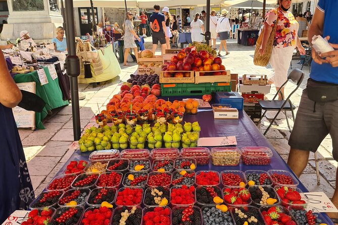 Dubrovnik History Tour + Local Shop Experience (Small Group) - Guide Expertise