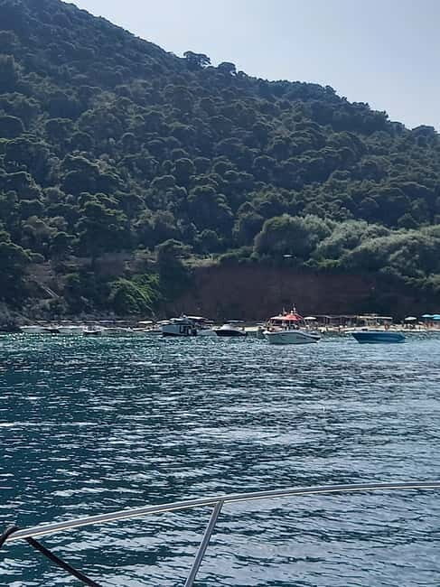 Dubrovnik: Hvar Island Luxury Mini Yacht Tour - An In-Depth Look at the Dubrovnik to Hvar Yacht Experience