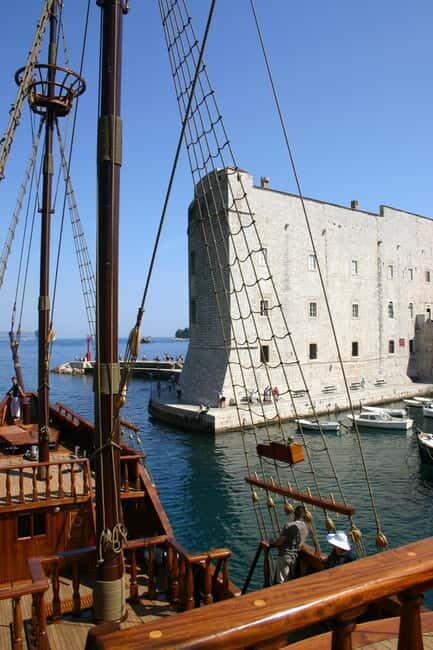 Dubrovnik: Karaka - Game of Thrones Cruise & Walking Tour - Frequently Asked Questions